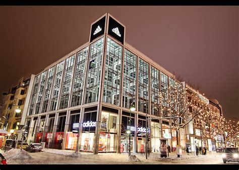 adidas brand flagship store berlin.